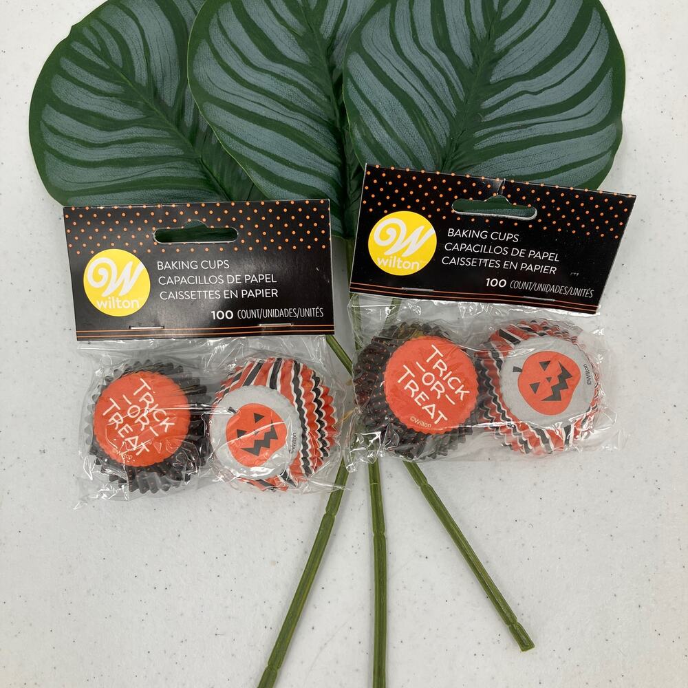 Wilton Orange White Stripe Dot Pumpkin Halloween Mini Baking Cupcake Cups Liners